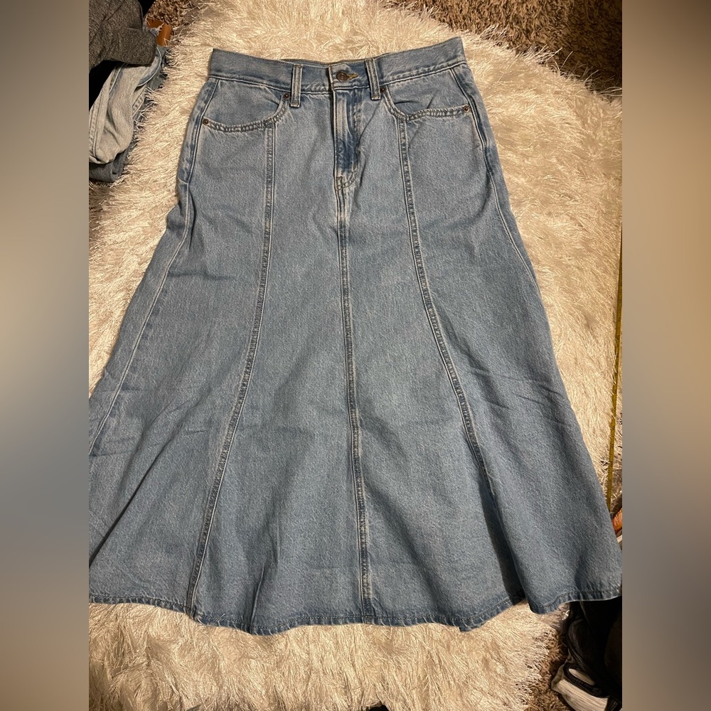 Levi denim skirt